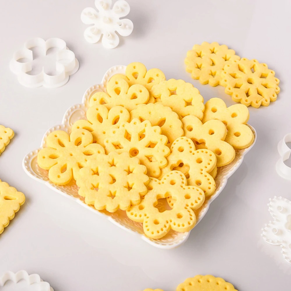 Kitchen Baking Cookies - Geometric Pattern Hollow Out Cookie Mold